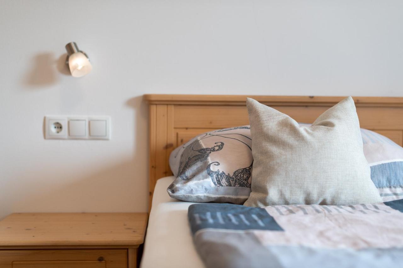 Bed and Breakfast Haus Stolz Appiano Sulla Strada Del Vino Exterior foto