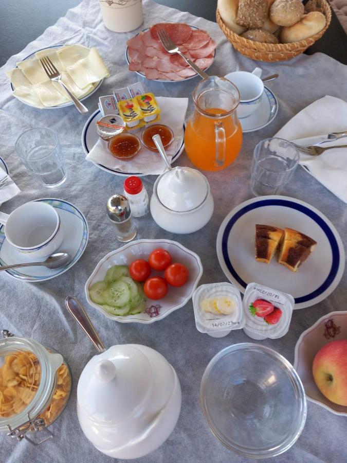 Bed and Breakfast Haus Stolz Appiano Sulla Strada Del Vino Exterior foto